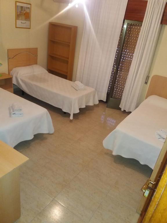 Hostal Jose Luis Brunete Exterior foto