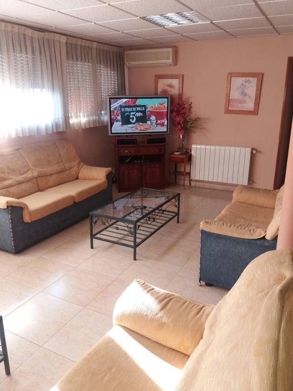 Hostal Jose Luis Brunete Exterior foto