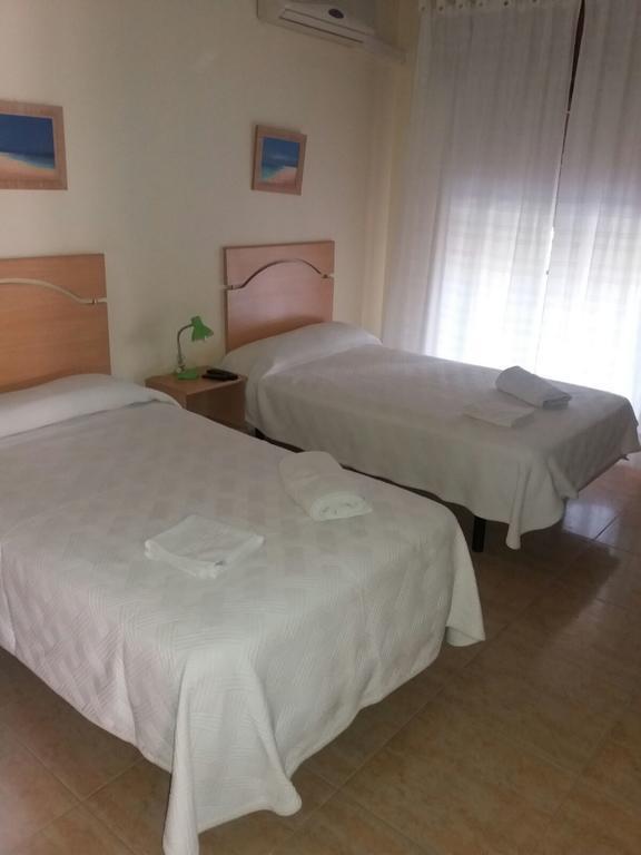Hostal Jose Luis Brunete Exterior foto