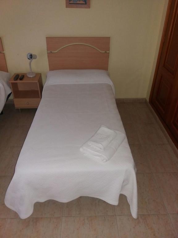 Hostal Jose Luis Brunete Exterior foto