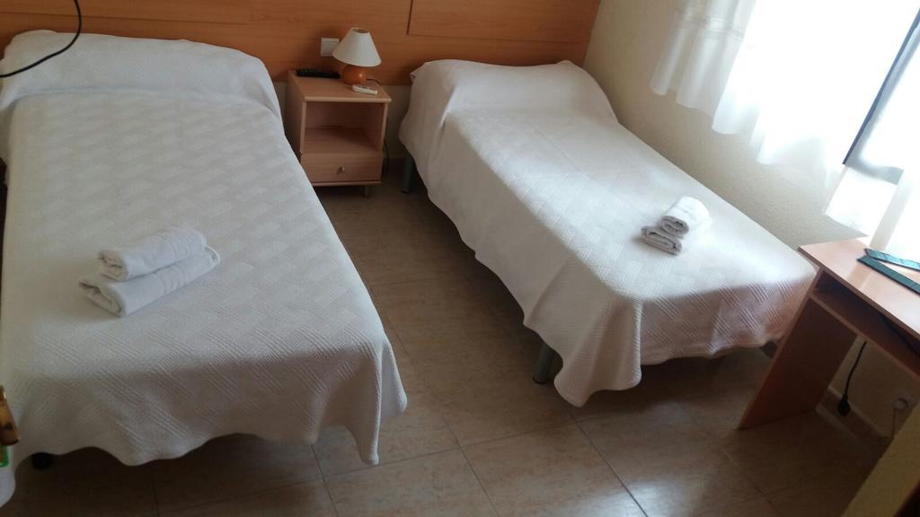 Hostal Jose Luis Brunete Exterior foto